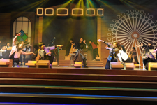 年青人倾力演出，令观众留下深刻印象。